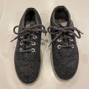 Allbird Wool Runners women's size 10